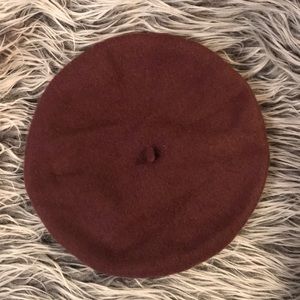 Modern Heritage brown wool beret